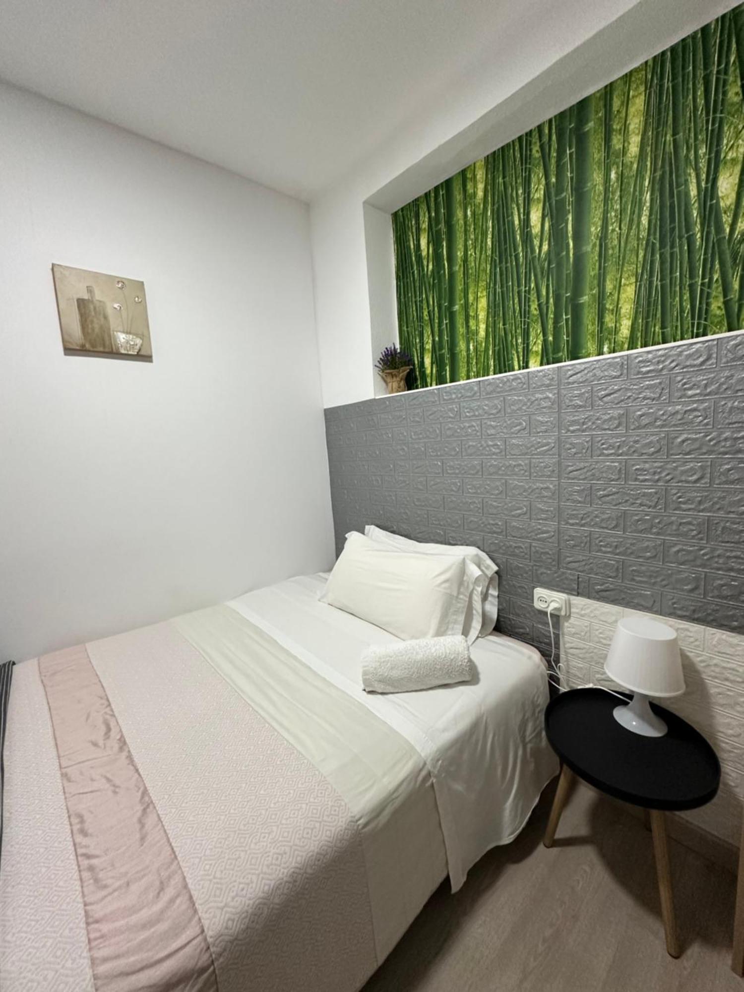 Apartamento Kalea Corazon Urbano Витория Экстерьер фото