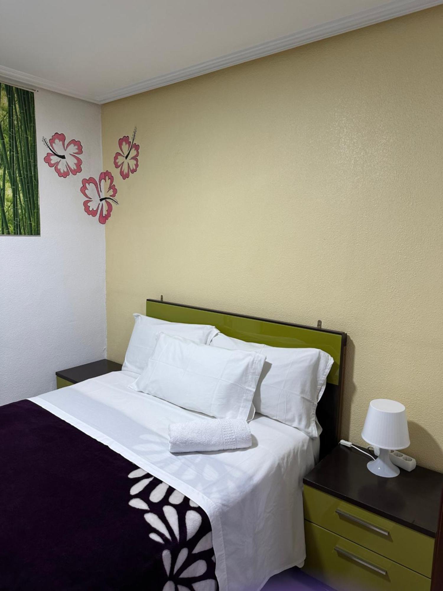 Apartamento Kalea Corazon Urbano Витория Экстерьер фото